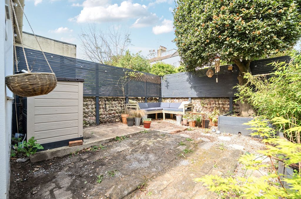 Property photo 3 of 12 1441826-19-69De40...