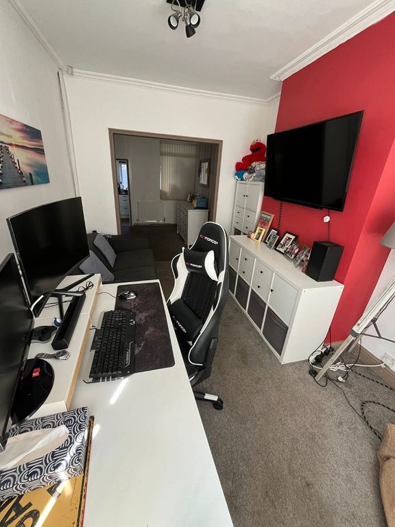 Property photo 3 of 11 Not Specified