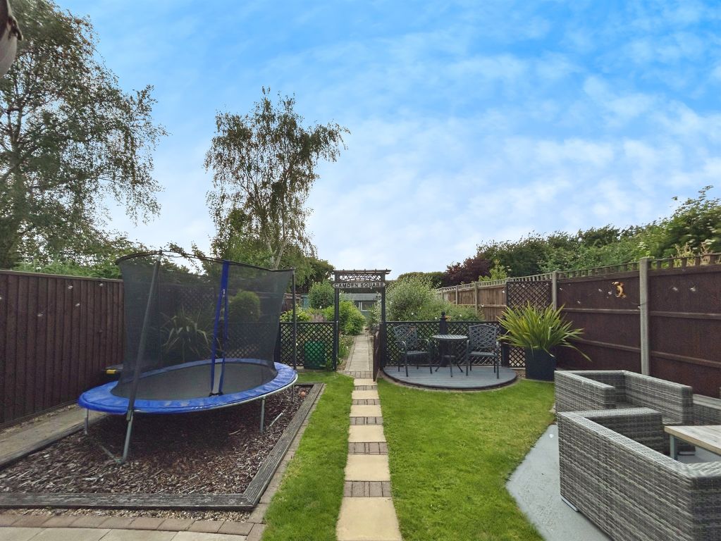 Property photo 2 of 17