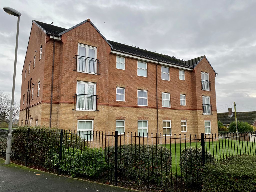 Property photo 1 of 8