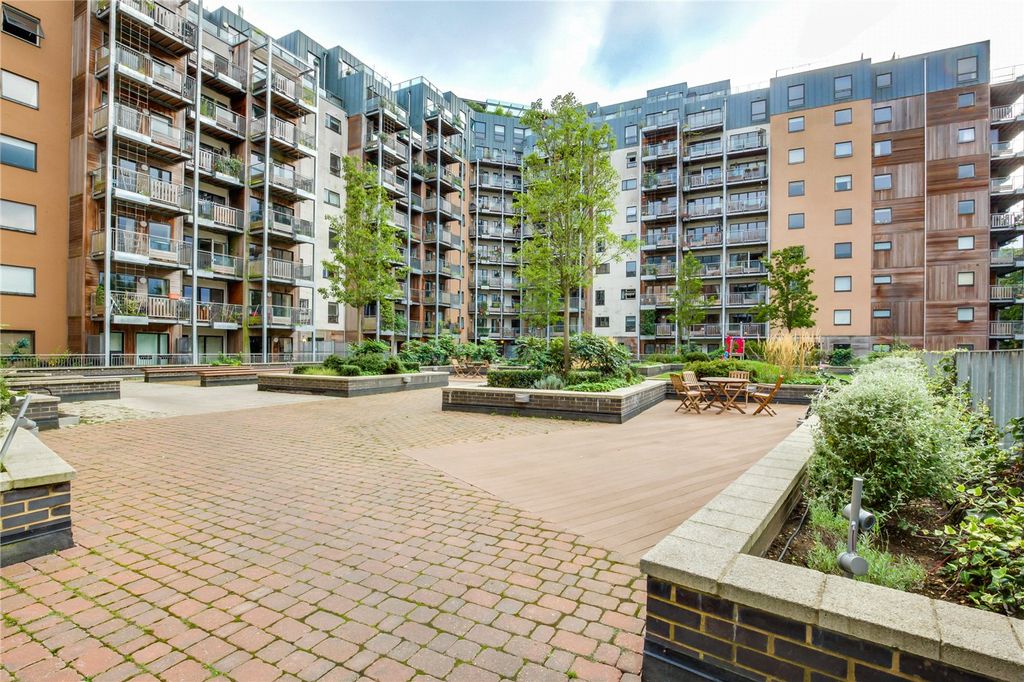 Property photo 3 of 20 Picture No. 21