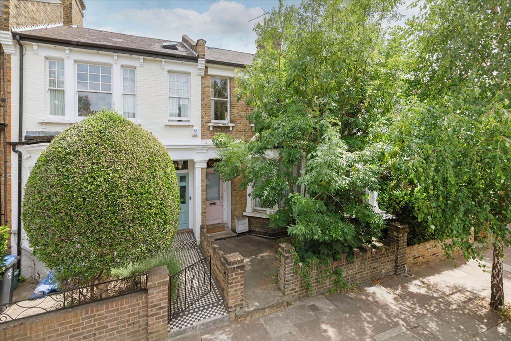 Property photo 1 of 11 Image