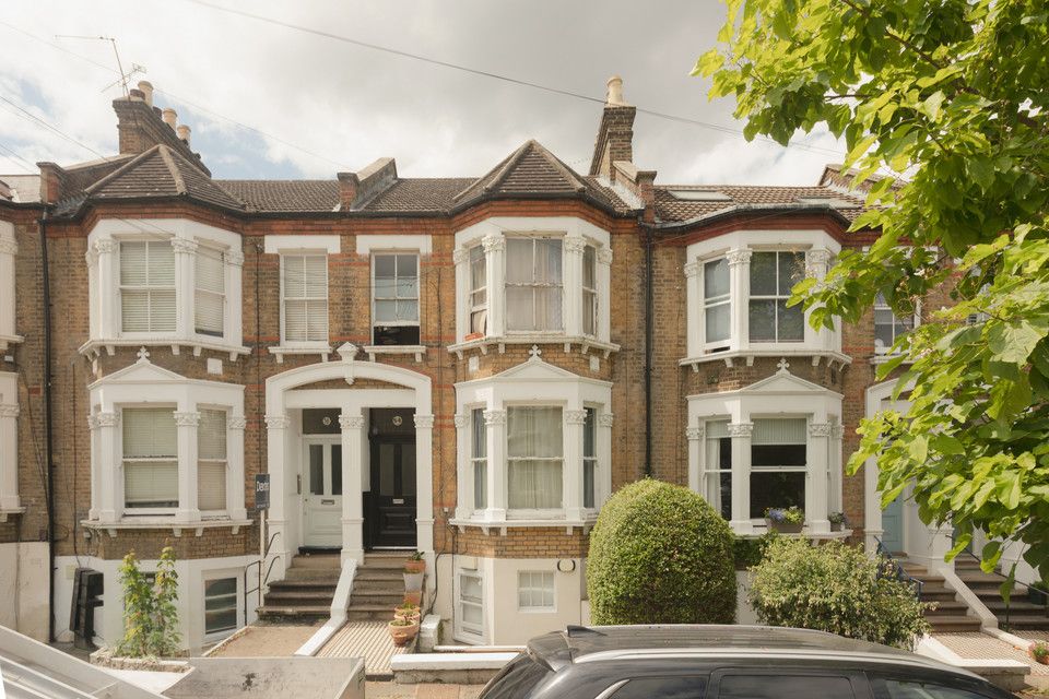 Property photo 2 of 24