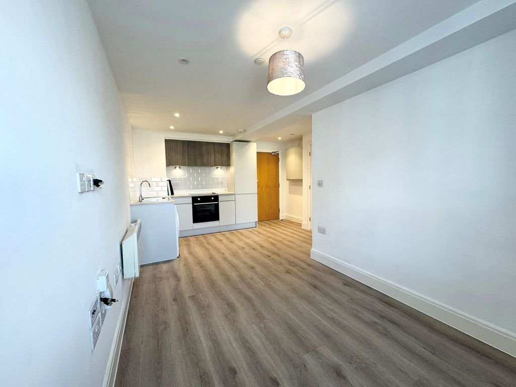 Property photo 3 of 14 Living Room