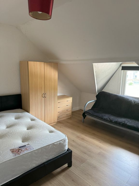 Property photo 3 of 6 Img_0266