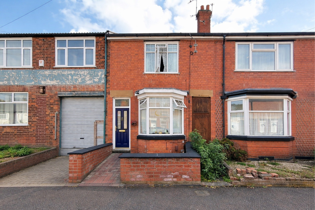 Property photo 1 of 12