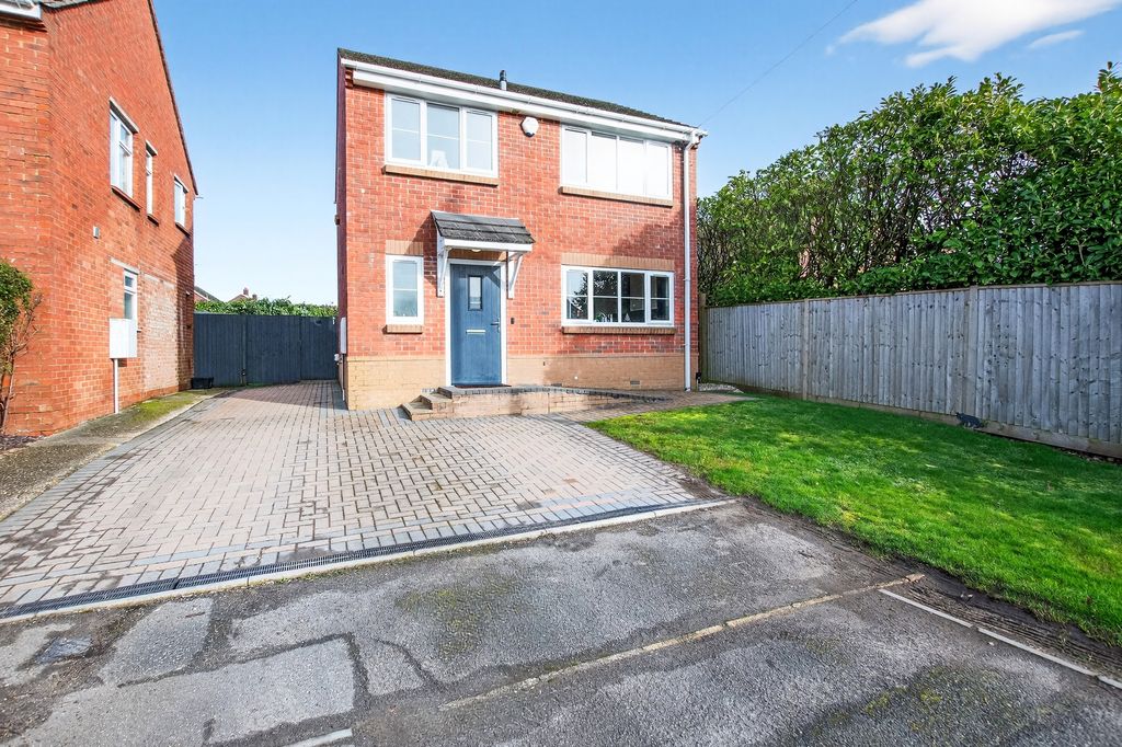 Property photo 1 of 22