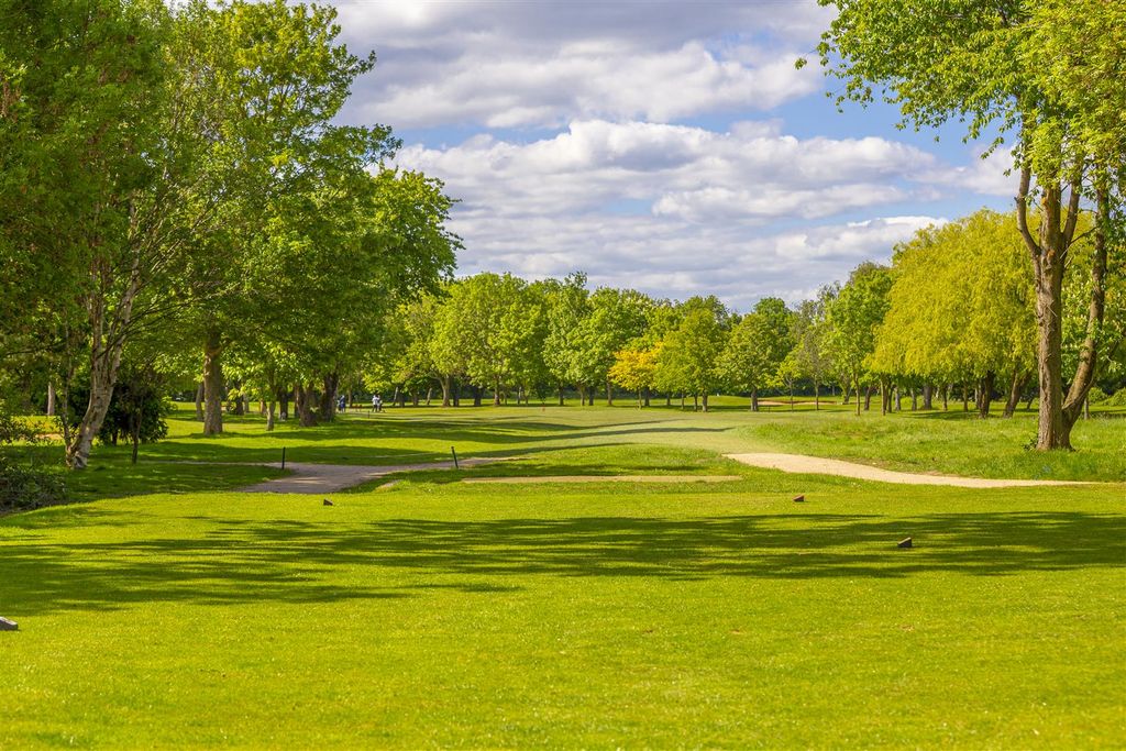 Property photo 2 of 10 Mjp_CH_Chilwell_Chilwell_Manor_Golf_Club-19 (1).Jp