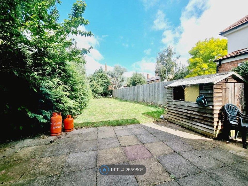 Property photo 2 of 10