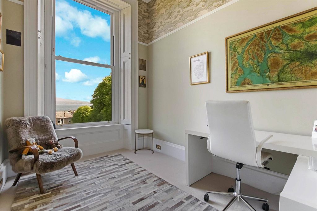 Additional image 11 of 3 bed flat for saleMadeira Lane, Greenock, Inverclyde PA16