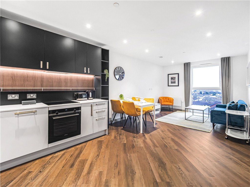 Property photo 1 of 43 Reception/Kitchen