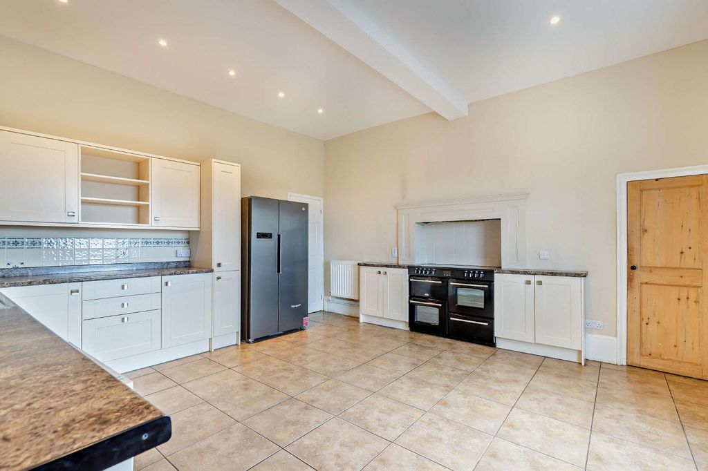 Property photo 3 of 13 Picture No. 09