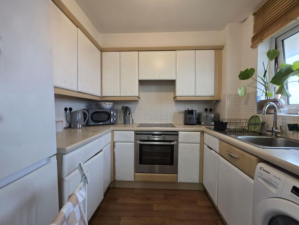 Property photo 3 of 5