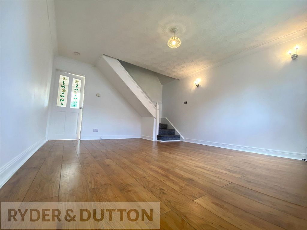 Property photo 2 of 12 Living Room