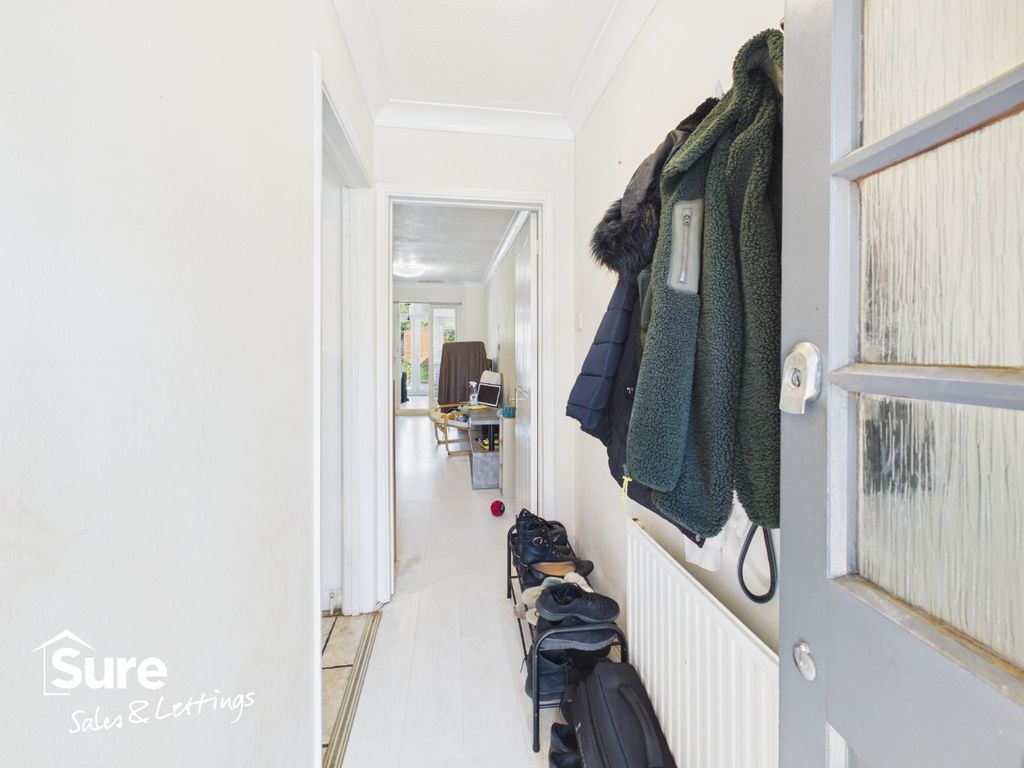 Property photo 2 of 30 4976013