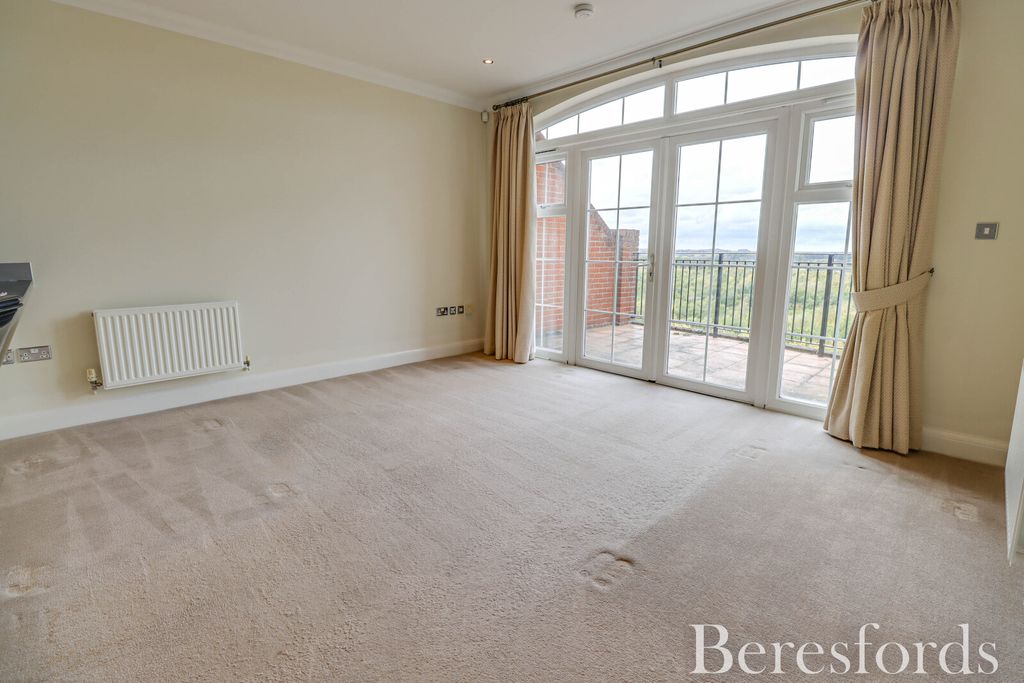 Property photo 3 of 15 Picture No. 04