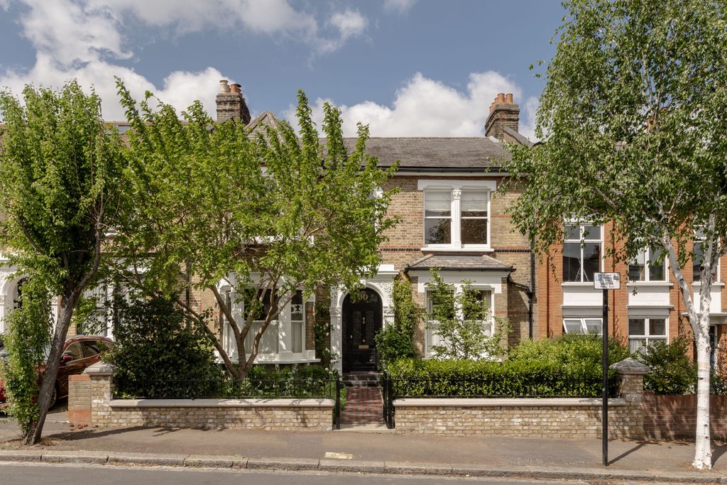 Property photo 1 of 33 341230 - Forest Drive East-1.Jpg
