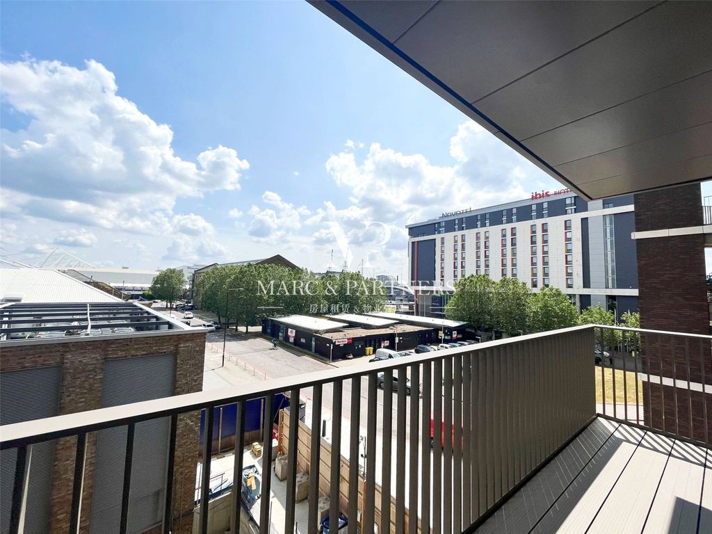 Property photo 2 of 14 Picture No. 11