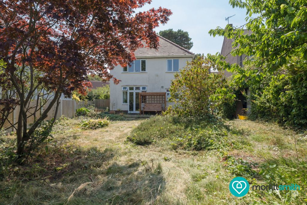 Property photo 2 of 17