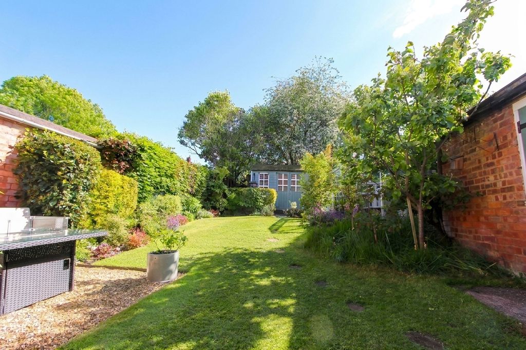 Property photo 2 of 15