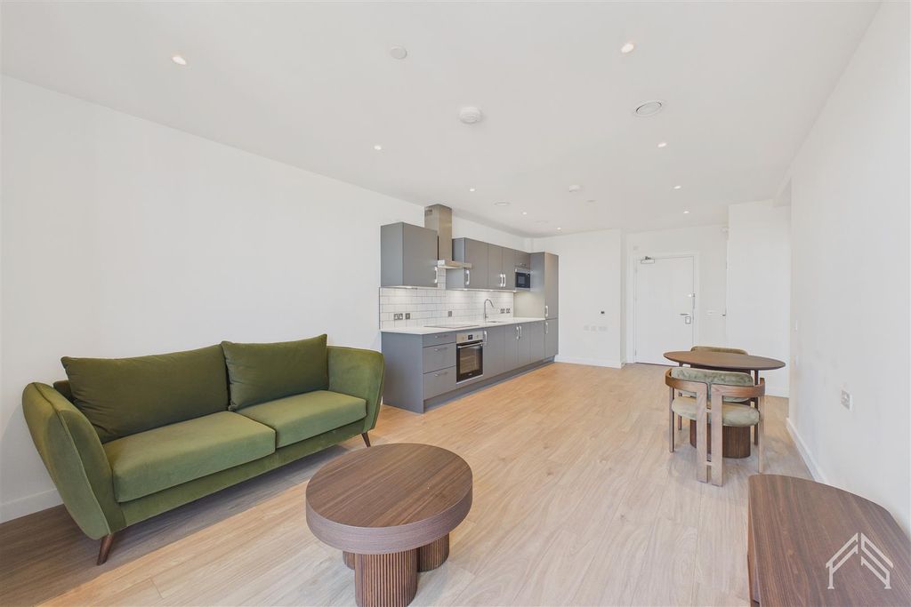 Property photo 2 of 10 2.Jpg