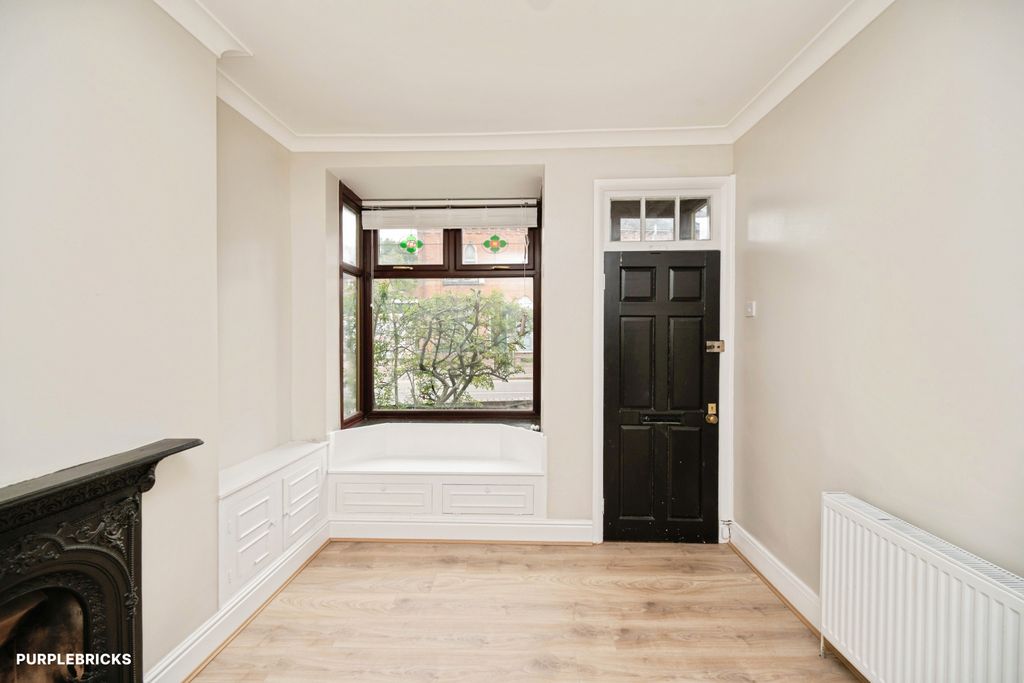 Property photo 2 of 29