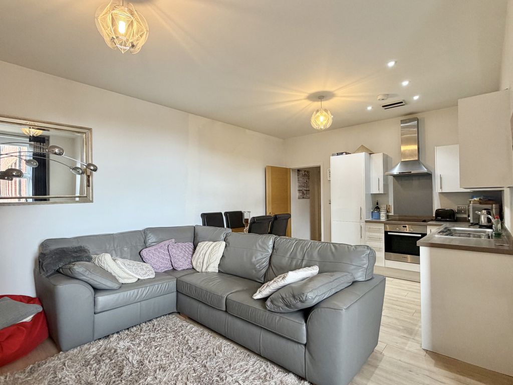 Property photo 3 of 9