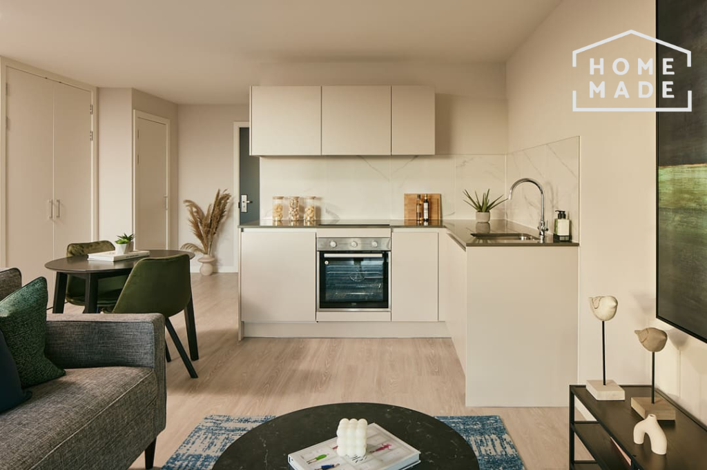 Property photo 1 of 13 T19Bddcb9