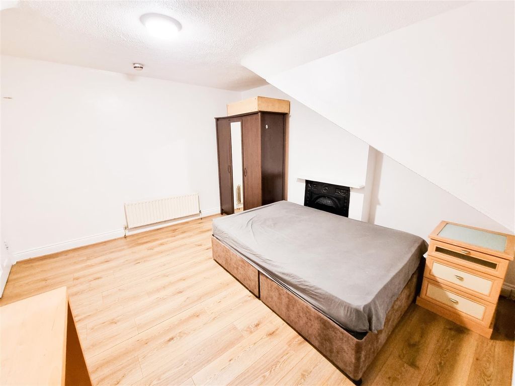 Property photo 2 of 5 1000040322_Edited.Jpg