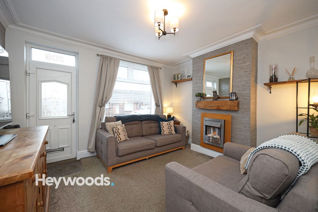 Property photo 2 of 27 099A2638