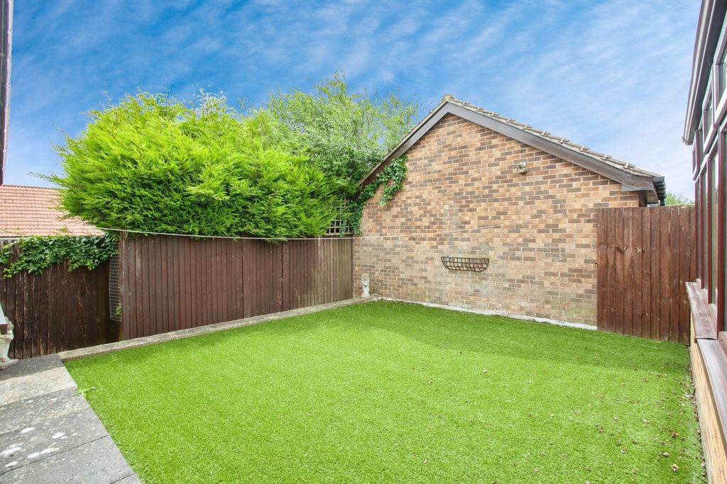 Property photo 2 of 17 Photo