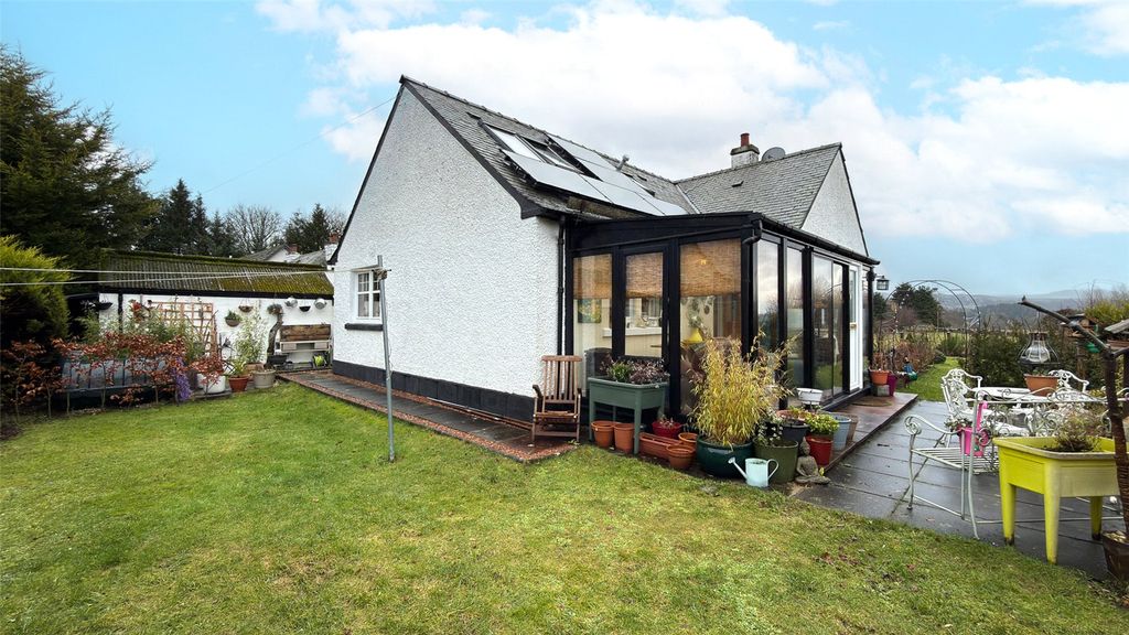 Property photo 1 of 29 Exterior