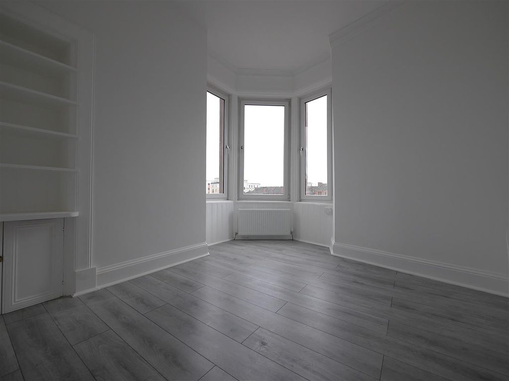 Property photo 2 of 7 P2120105.Jpg