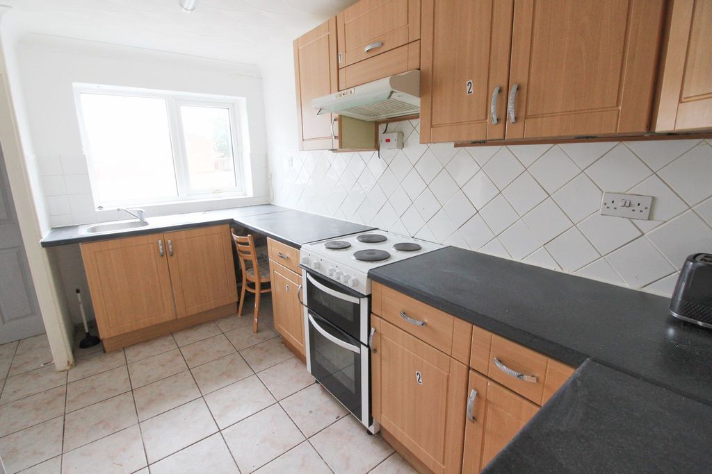 Property photo 2 of 15 Photograph 2