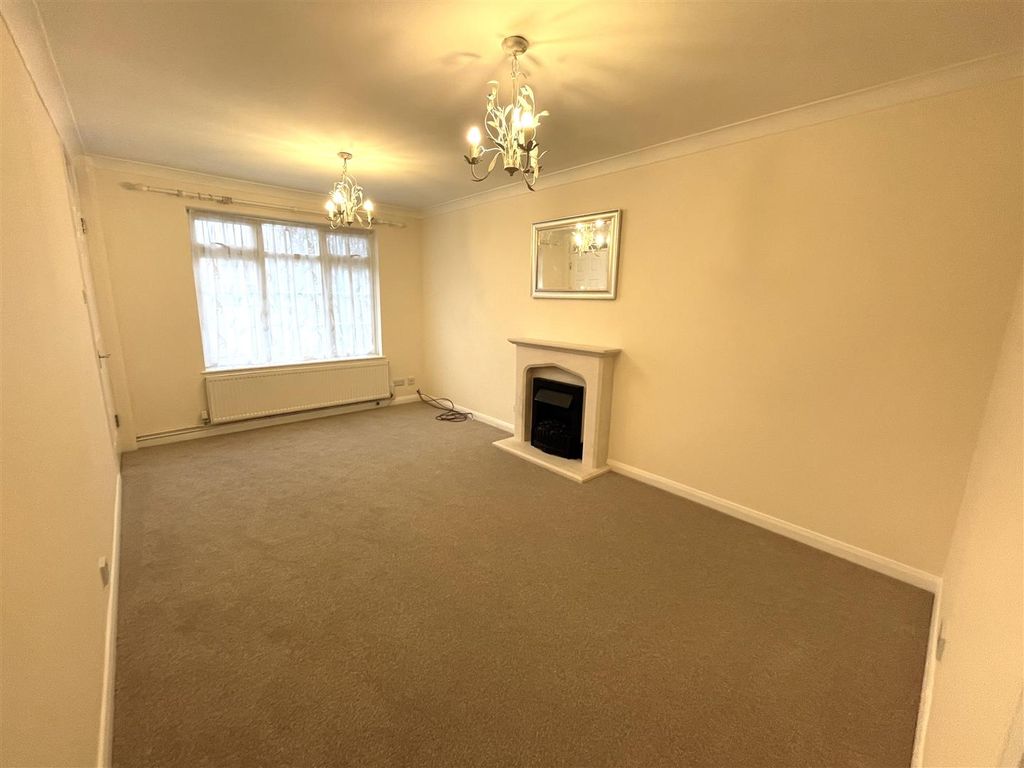 Property photo 2 of 12 Img_8087.Jpg