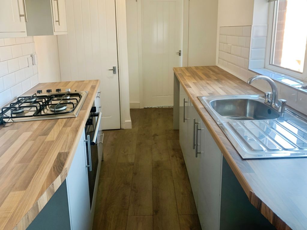 Property photo 3 of 9 4129923