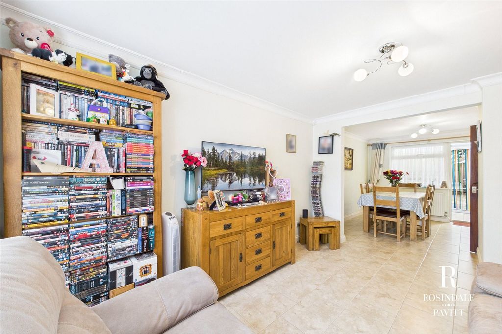 Property photo 3 of 30