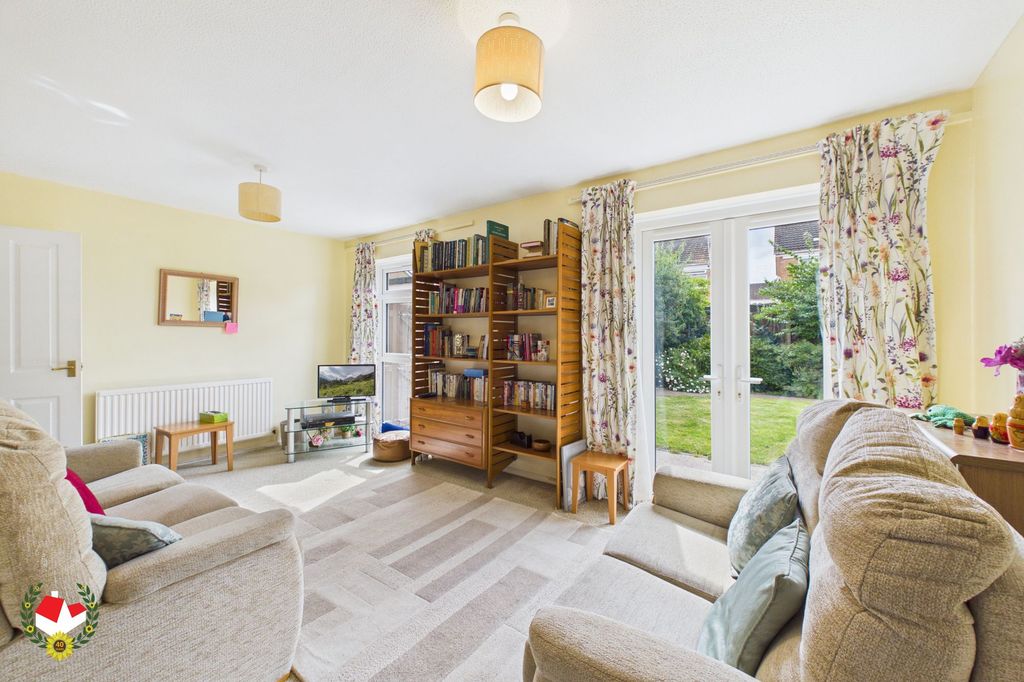 Property photo 2 of 15
