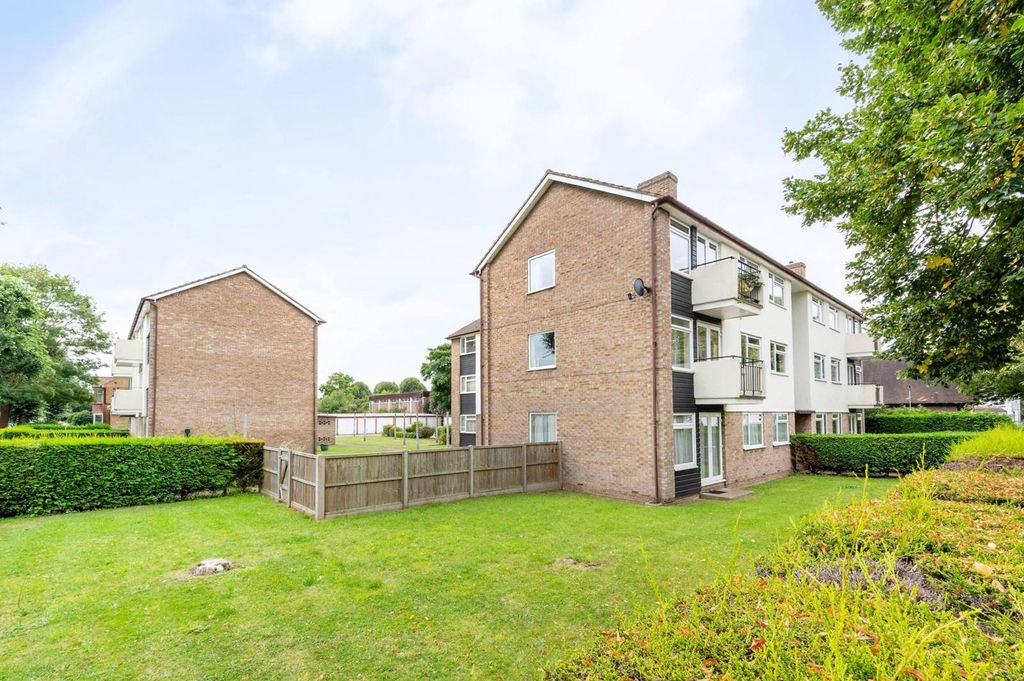 Property photo 3 of 7