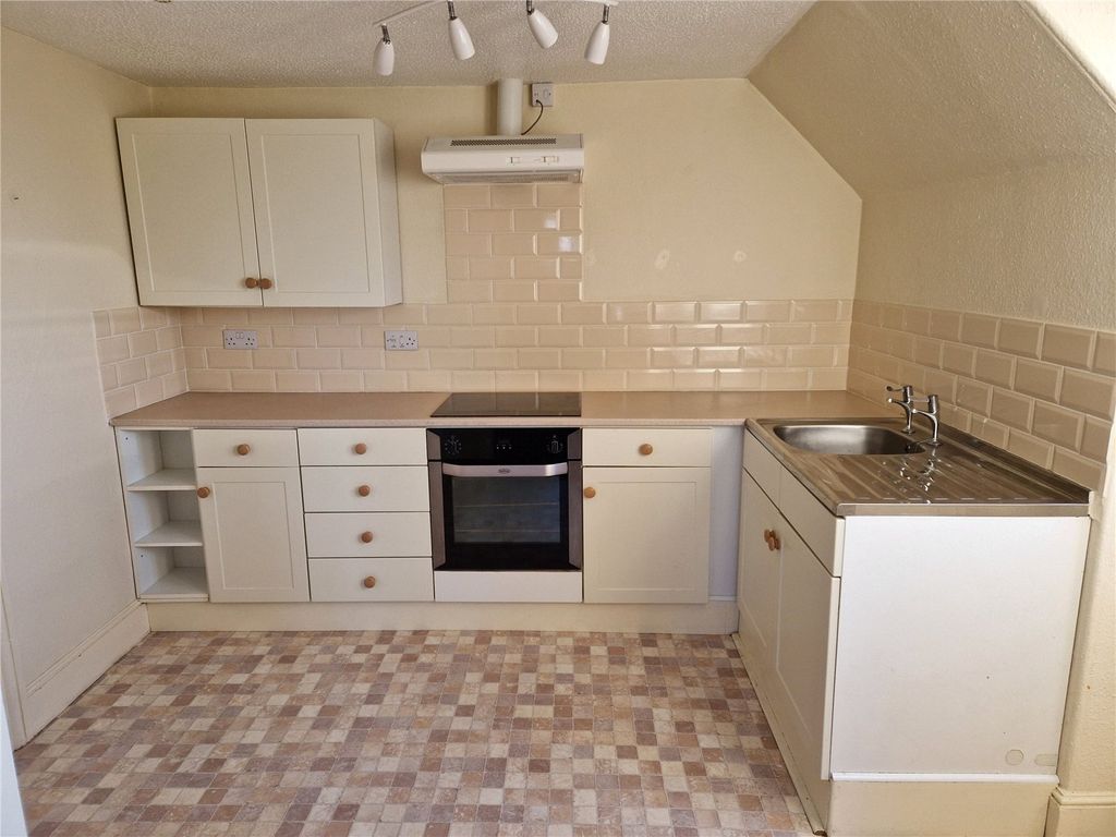 Property photo 2 of 7 Picture No. 01