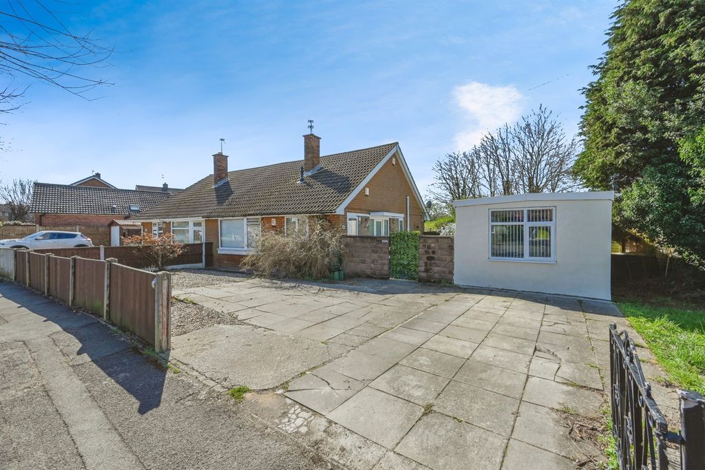 Property photo 1 of 16