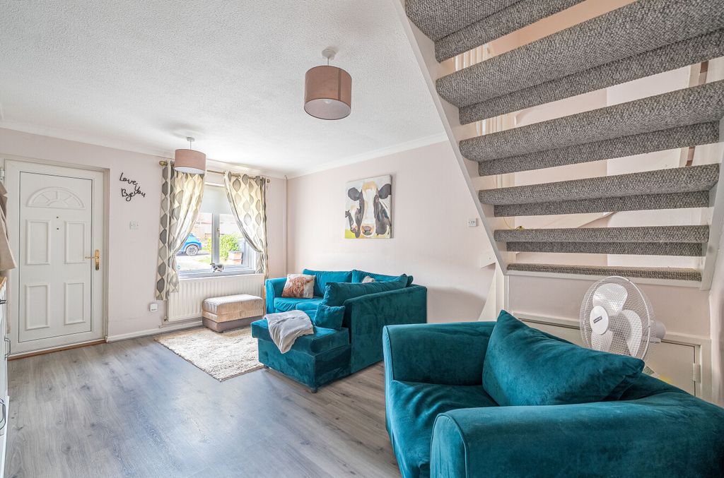 Property photo 3 of 17 1414800-17-69944d...