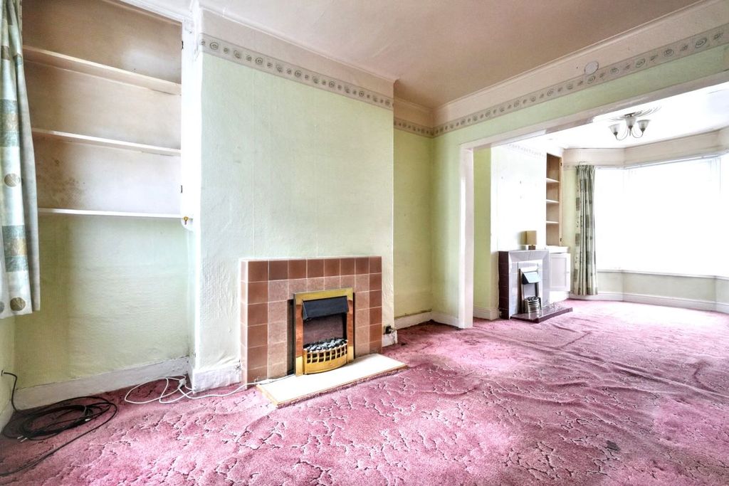 Property photo 3 of 15