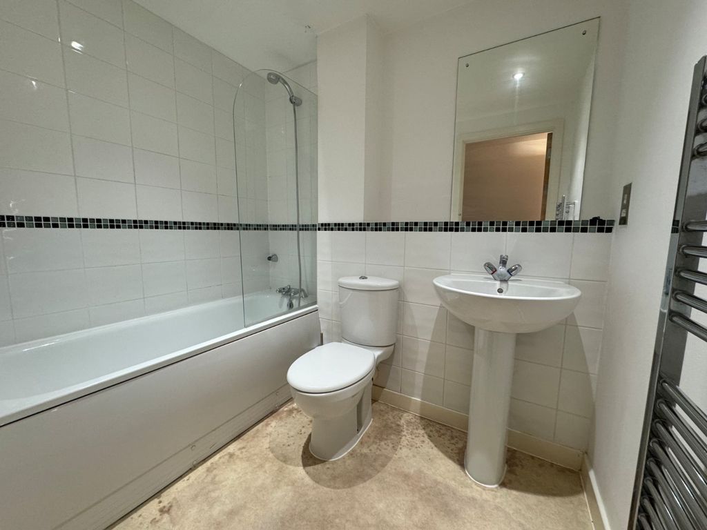 Property photo 3 of 5 Picture No. 14