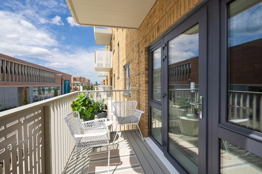 Property photo 3 of 3 Sfp Balc.Jpg