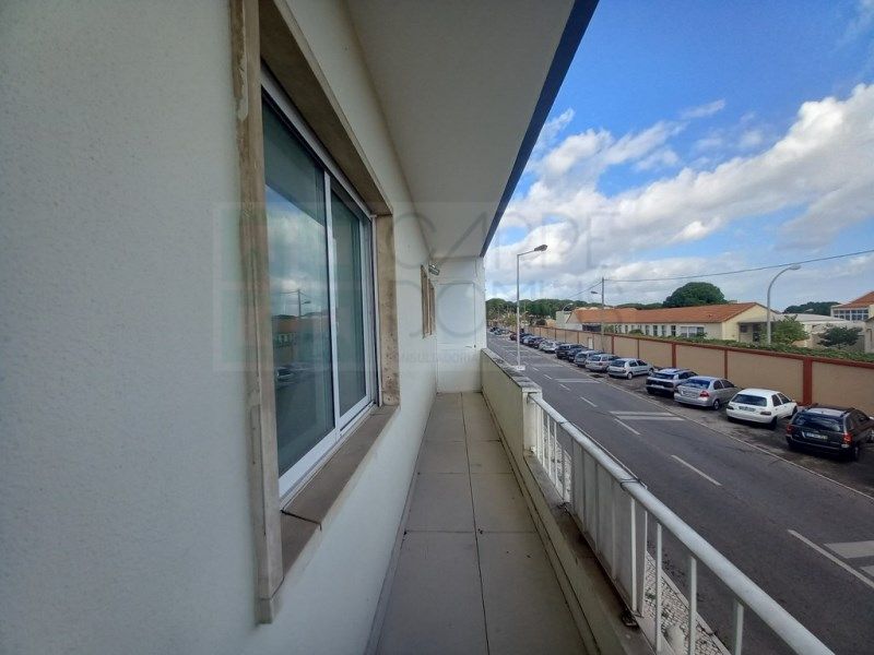 Property photo 1 of 38