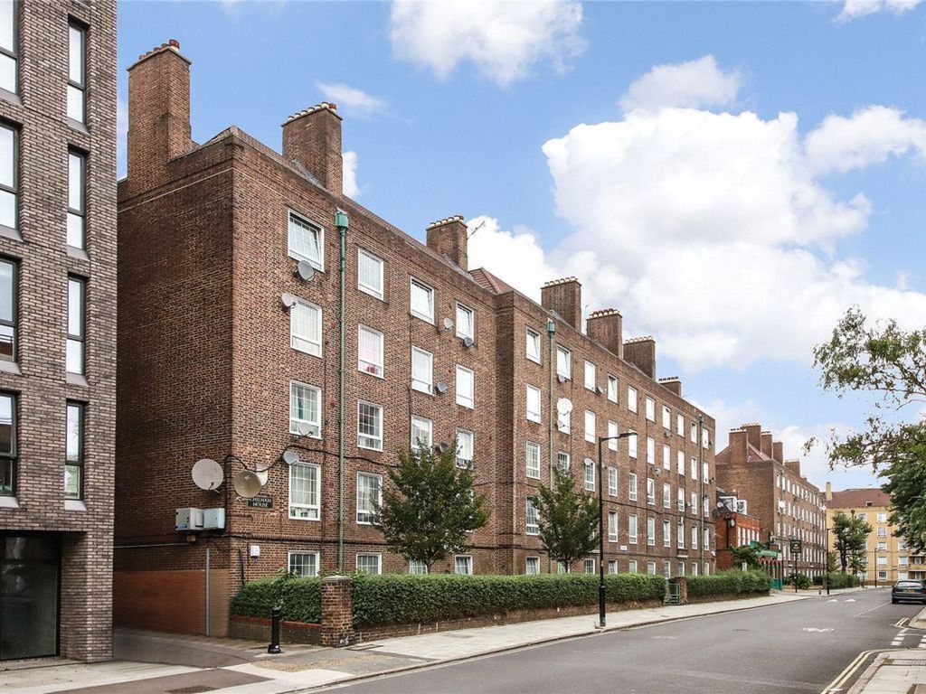 Property photo 1 of 3