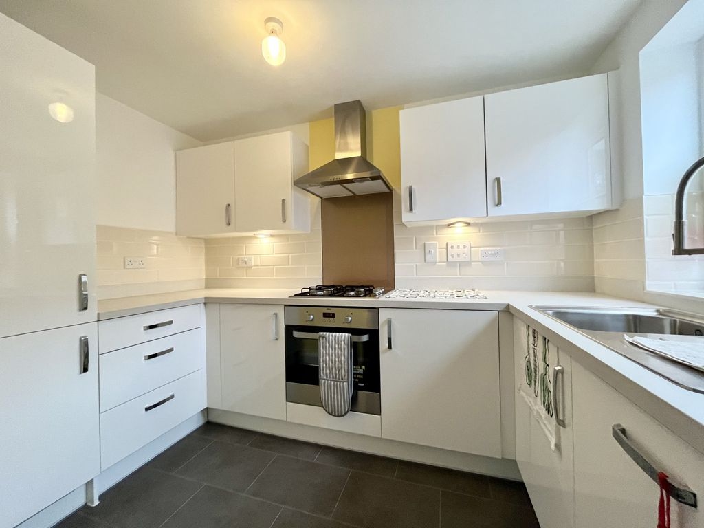 Property photo 2 of 14 Picture No. 13