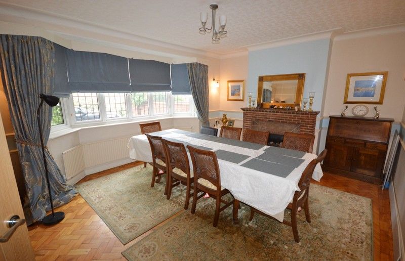 Property photo 3 of 12 Dining Room