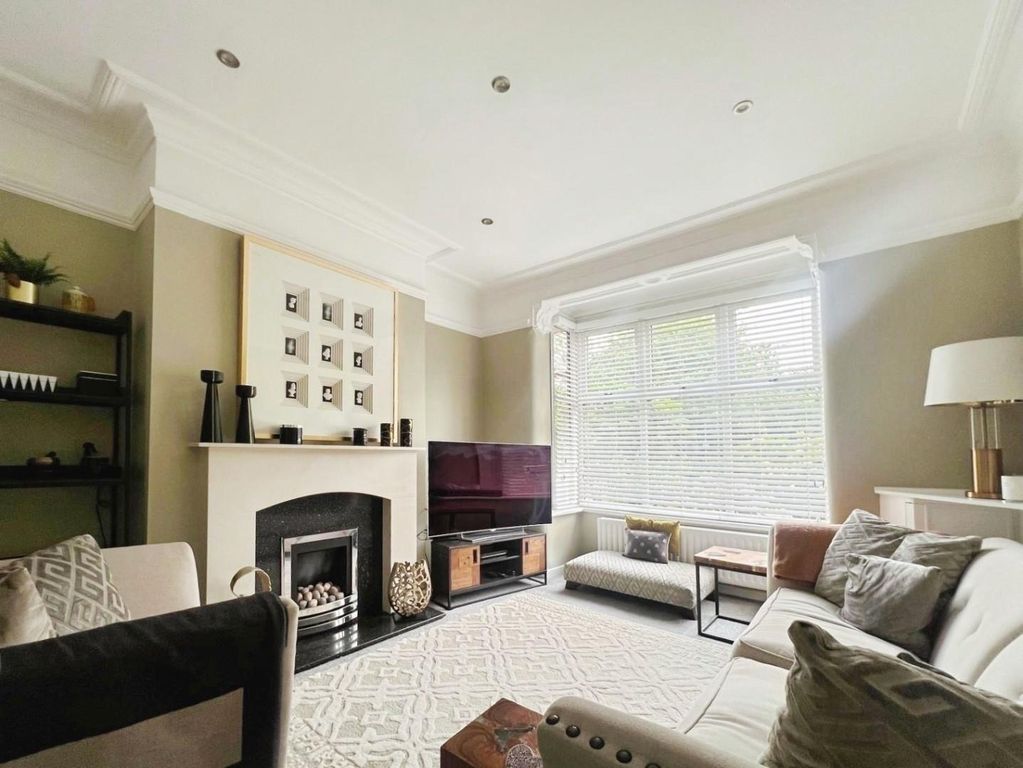 Property photo 3 of 29 2c5B6A43-A-447C-Ab09-D7D55551F251-8728-000002D9204